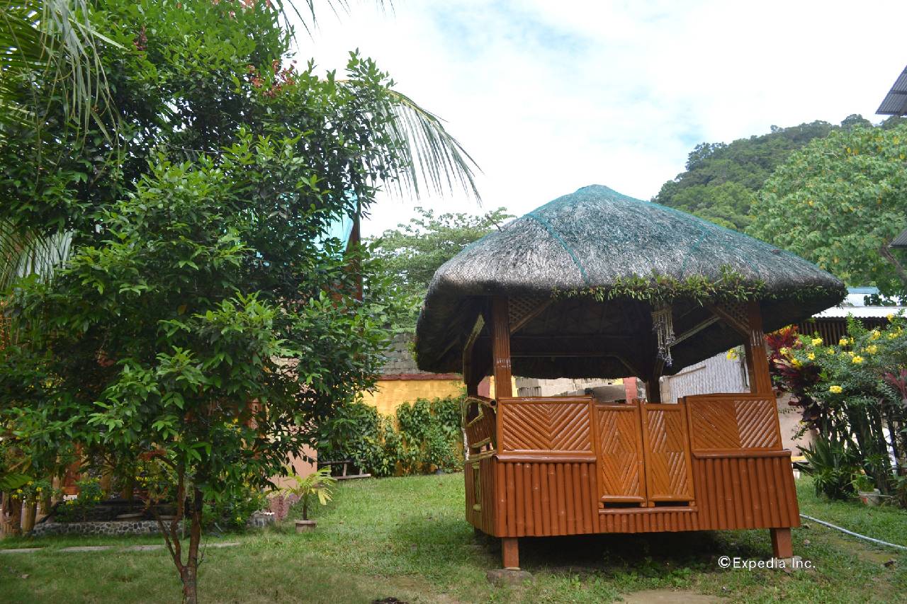 Jurias Pension 