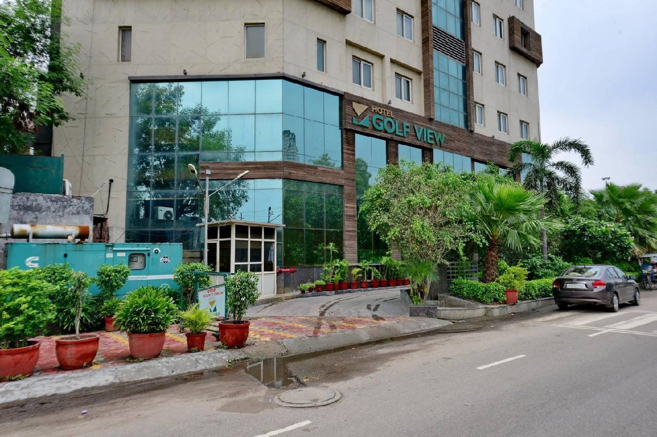 Golf View Hotel 