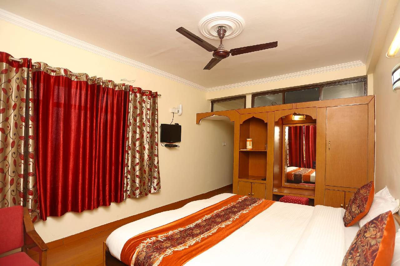 Oyo 3639 Hotel Pioneer 
