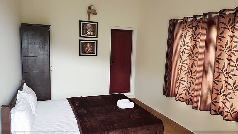 Season7 Nature Resort Guestroom