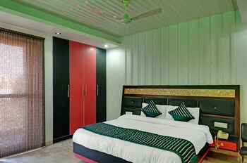 Oyo 380 Hotel Atithee Residency Guestroom View