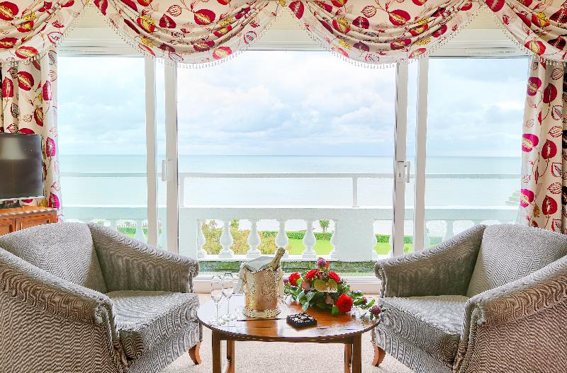 The Grand Hotel Eastbourne ( گرند هتل ایستبورن) Room