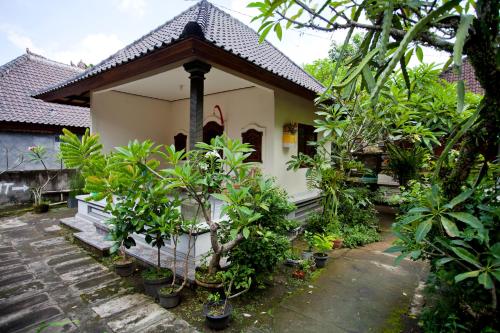 Koming House 