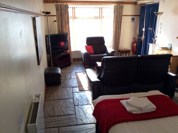 The Stag Hotel Guestroom