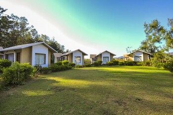 Parwati Wild Abode Corbett Resort 