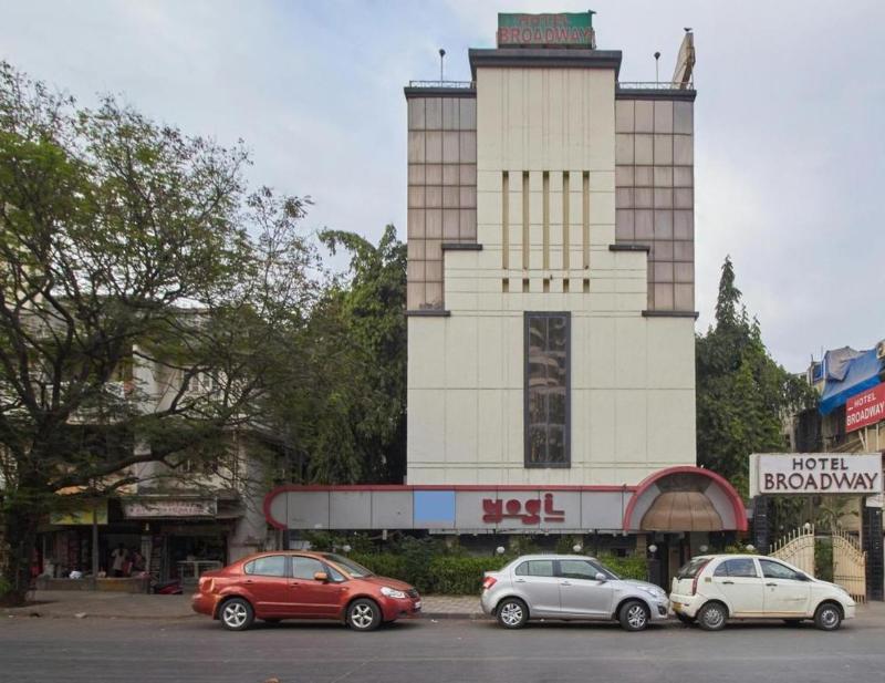 Broadway Chembur Mumbay General view