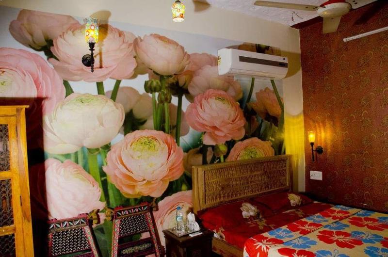 Hem Guest House General view