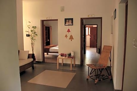 Alamanda Guest House 