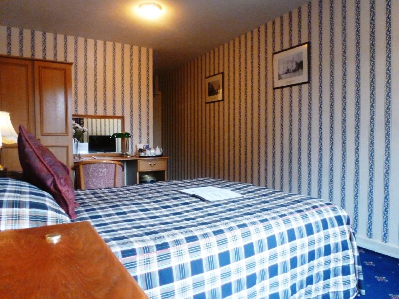 Moulin Hotel (مولین هتل) 