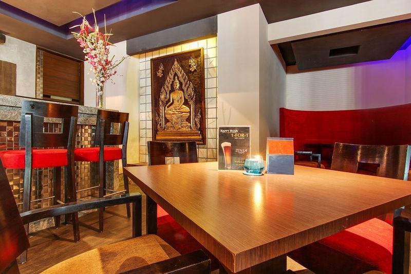 Vibe By The Lalit Traveller Bar