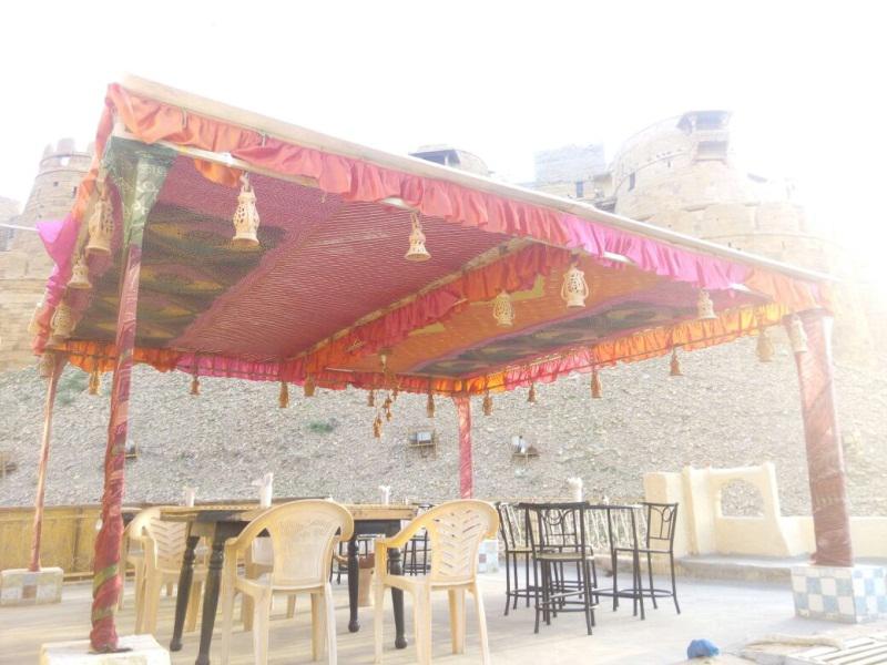 Hotel Shri Giriraj Palace 