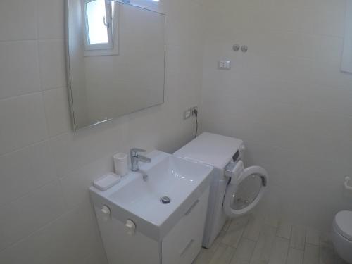 2018 Blanco New Apartament 