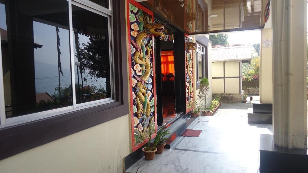 Hotel Kai Fu Khim Residency 