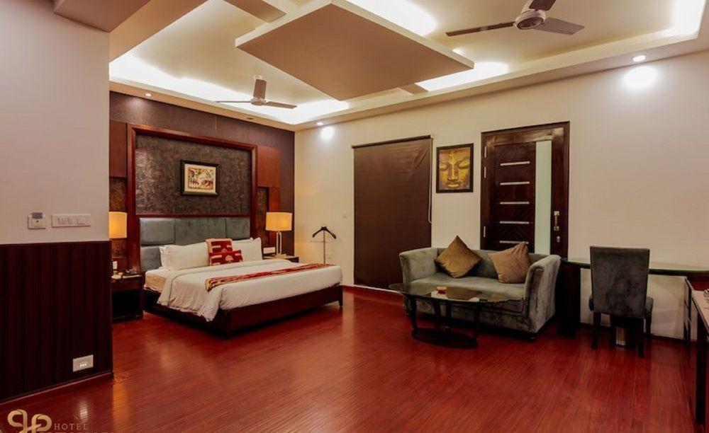 Hotel Prem Plaza 