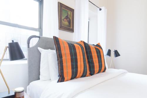 Sophisticated Financial District Suites By Sonder 