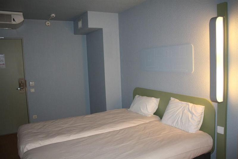 Ibis Budget Lyon Villeurbanne General view