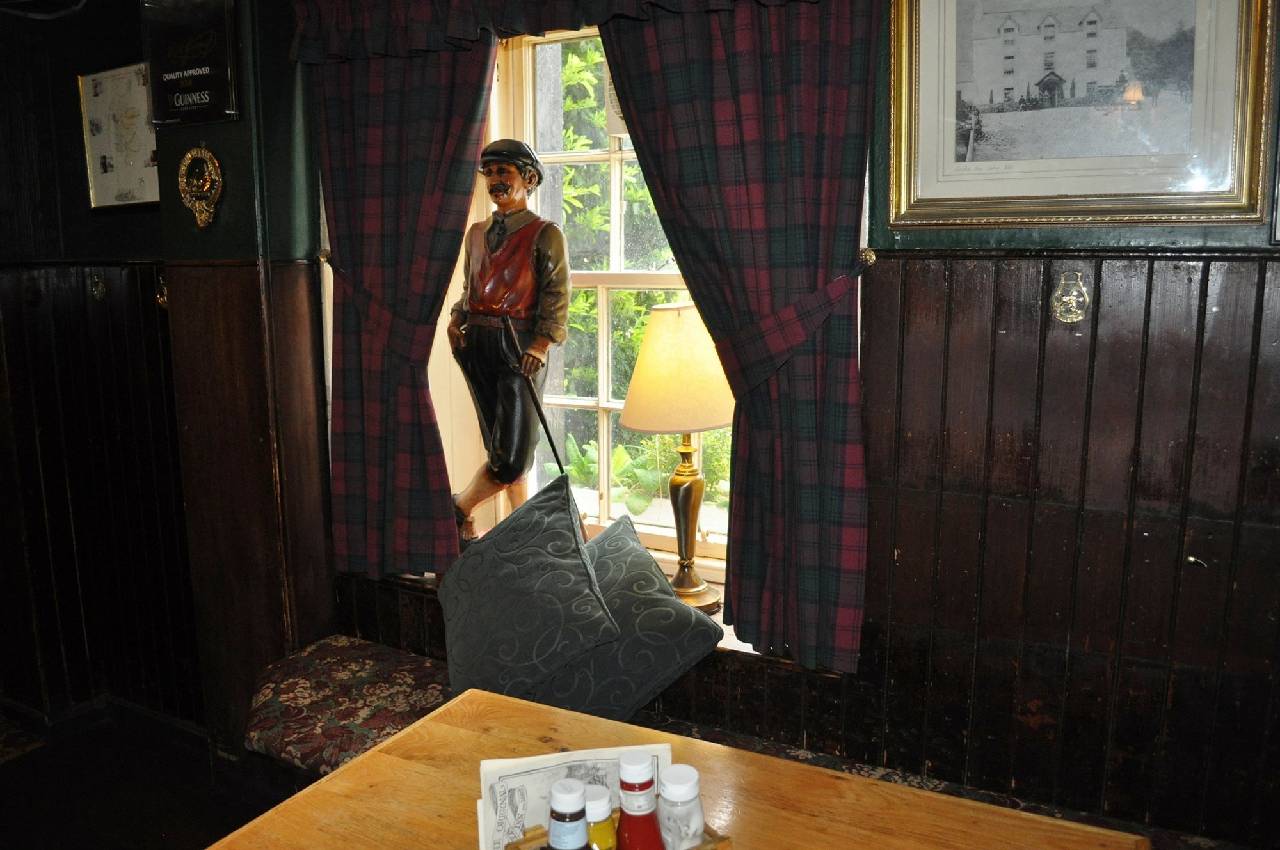 Moulin Hotel (مولین هتل) 