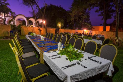 Victoria Falls Rainbow Hotel 