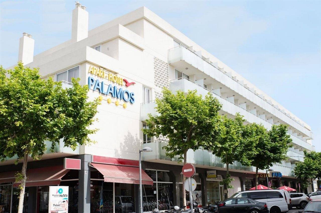 Aparthotel Ona Palamós (آپارتوتل اونا پالامóس) 