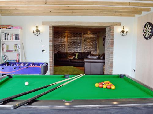 Ty Cerrig Farmhouse 