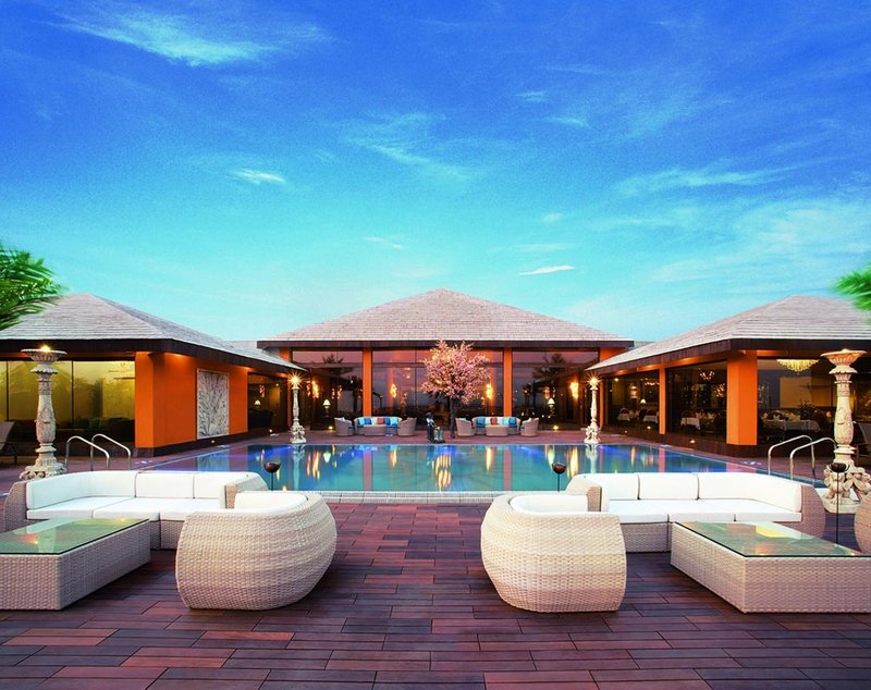 Palms Hotel 