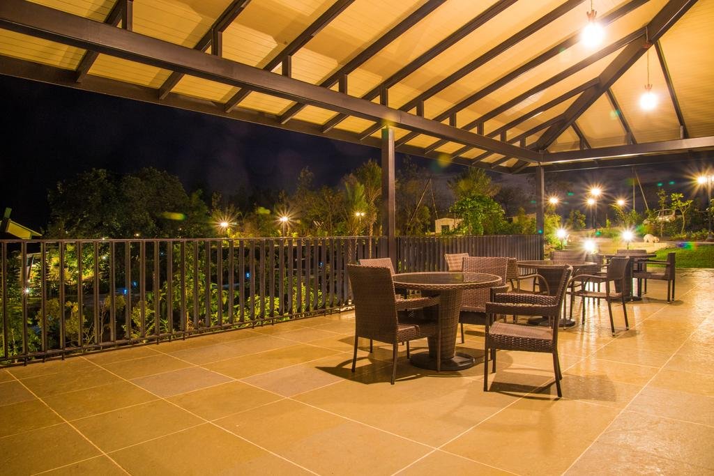 Grape County Eco Resorts 