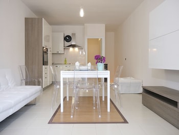 Calasetta Residence (كالاستا رزیدنس) In-Room Dining