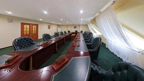 Yugorskaya Dolina Hotel Complex 