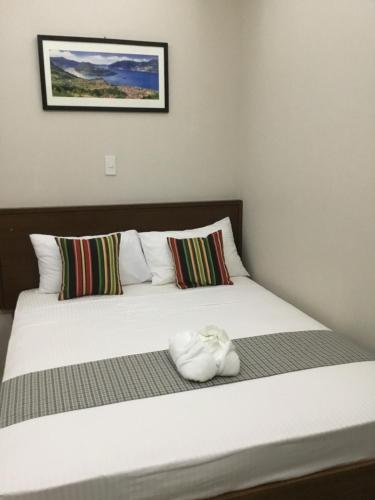 4.13 Suites Hotel 