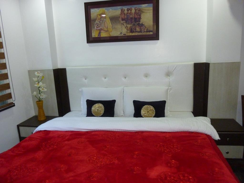 Hotel Chitrakoot Residency 