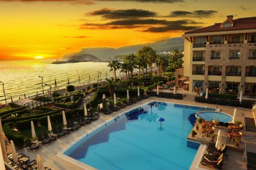 Fame Residence Kemer & Spa | Kemer Accommodation