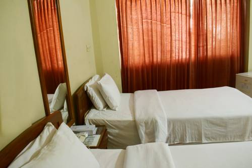 Hotel Ashrafee 