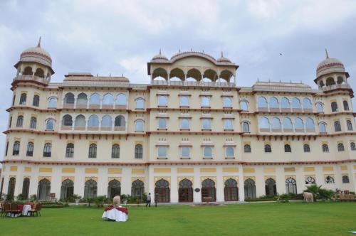 Hotel Noor Mahal 
