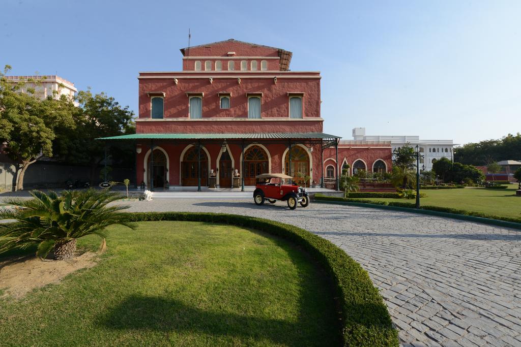 Maharaja Ganga Mahal 
