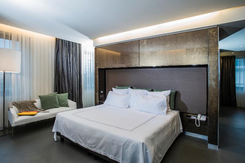 Lido Palace Room