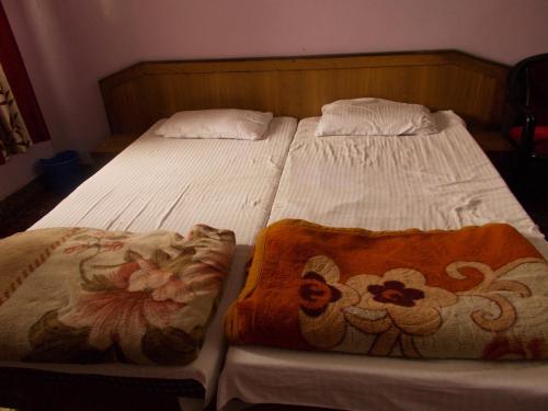 Economical Rooms Near Triveni Ghat 