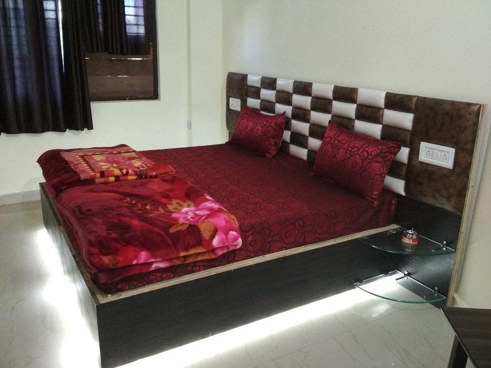 Hotel Pragati Palace 