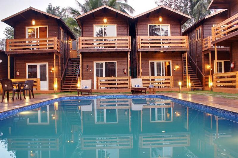 La Vie Woods Pool