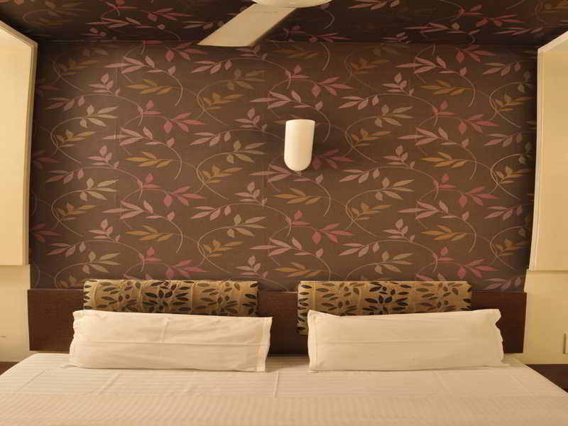 Purohit S Hotel Raj Room