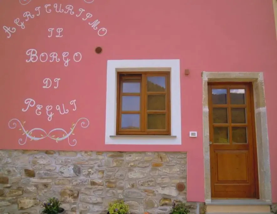 Il Borgo Di Pegui 