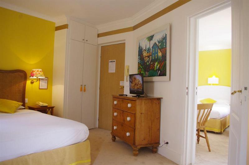 Hotel Villa Escudier (هتل ویلا اسكودیر) General view