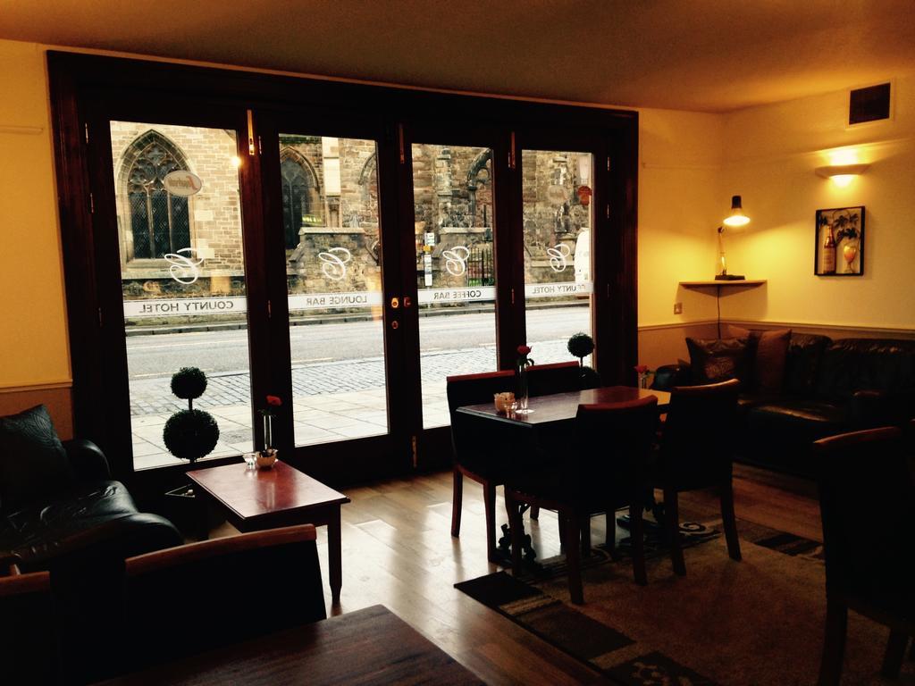The County Hotel ( كونتی هتل) 