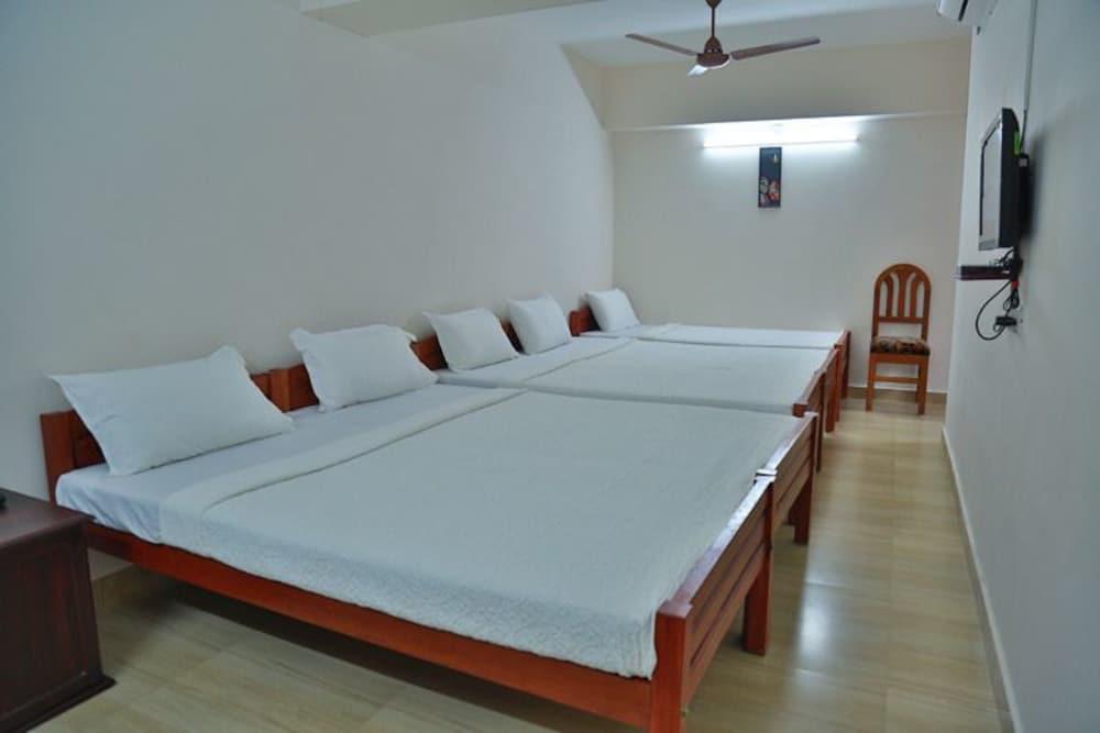 Hare Krishna Inn 
