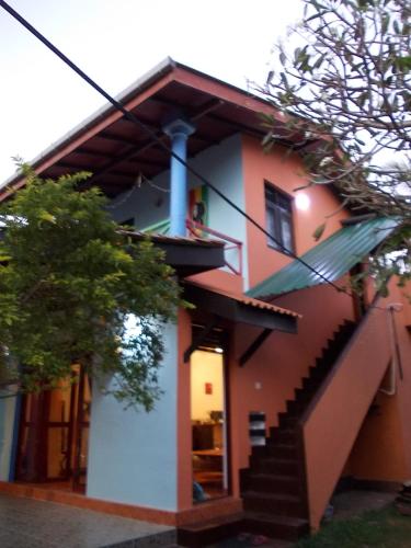 Sri Beach Bungalows And Villa 