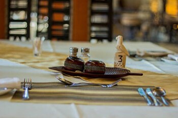Lodge At The Ancient City Dining