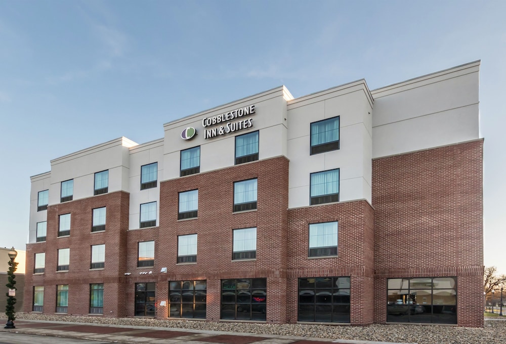 Cobblestone Inn & Suites Waverly - featured photo