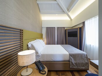 Relais San Giuliano Guestroom