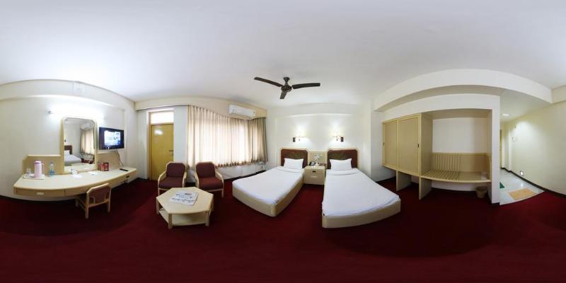 Hotel Femina General view