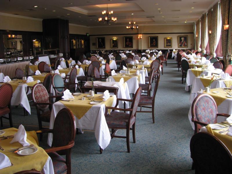 Macdonald Strathspey Hotel (ماكدونالد استراتسپی هتل) 