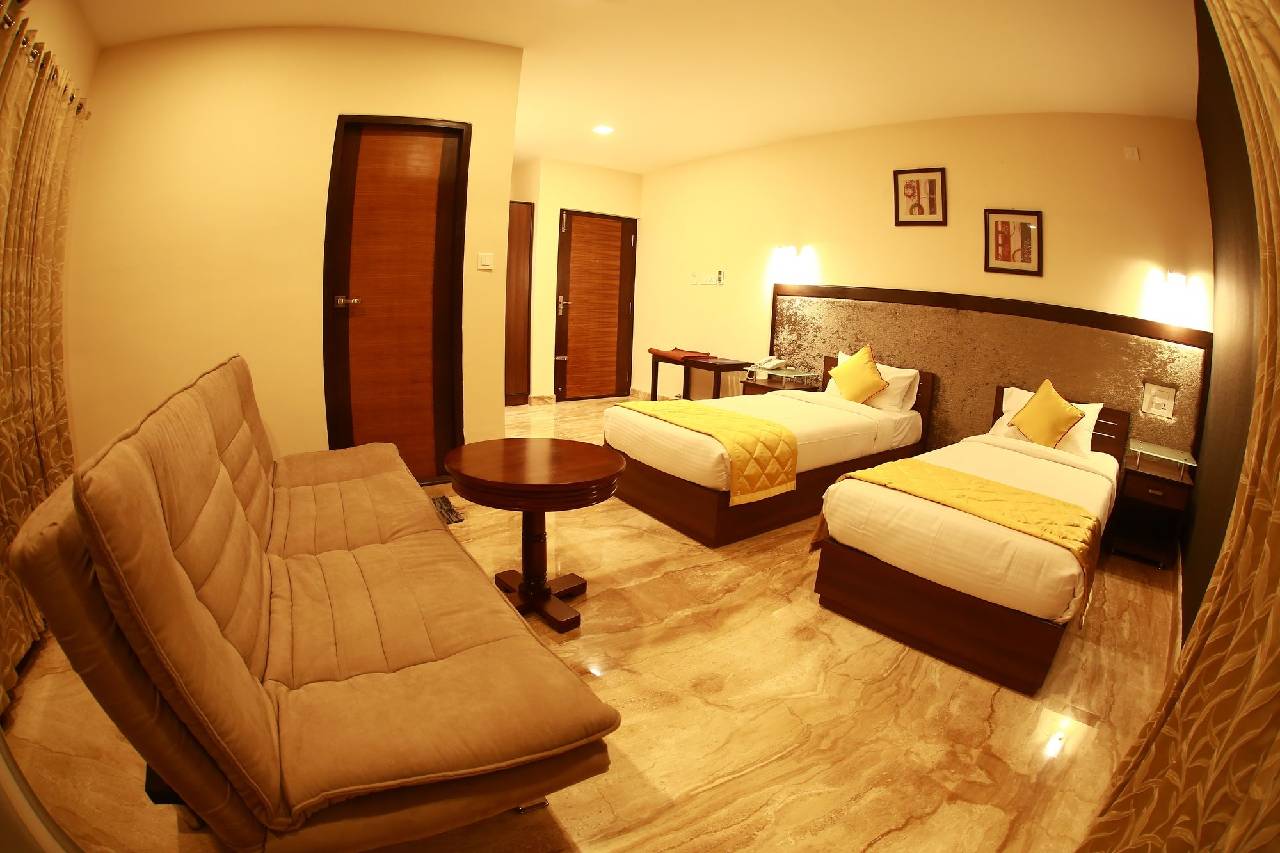 Breeze Suites 